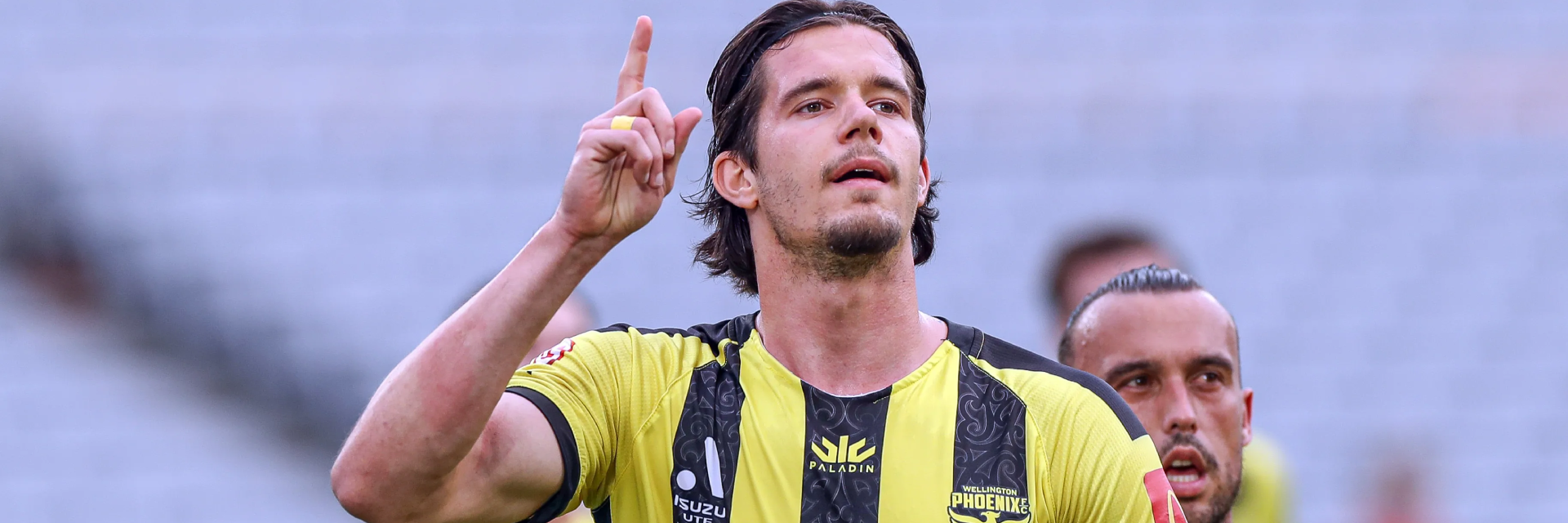 Wellington Phoenix FC Official Wellington Phoenix Home Page