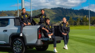 Gazley backs the Nix once again
